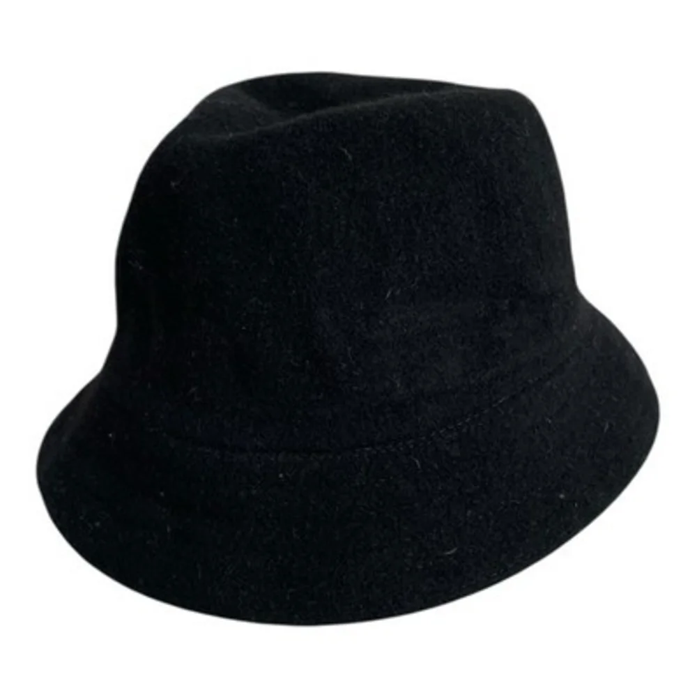 Kangol heritage black